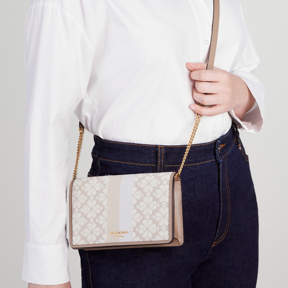 kate spade flower jaquard stripe chain wallet beige